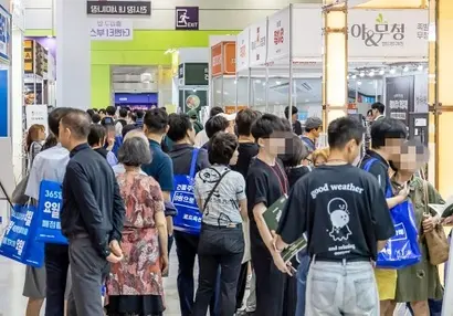 개정 가맹사업법은 가맹점사업자가 비용을 부담하는 광고, 판촉 행사의 경우 전체 가맹점사업자의 50% 또는 70% 이상의 동의를 받도록 한다. 사진=최준필 기자