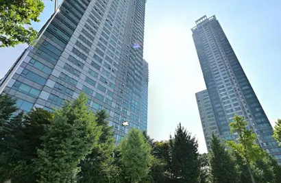 5월 4일부터 5월 8일까지 서울시 주거 매물 실거래가 집계 결과 주간 실거래가 3위를 차지한 강남구 삼성동 아이파크 전경. 사진=네이버지도 캡처