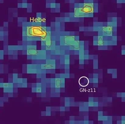 GN z-11 은하 근처에서 발견된 수상한 얼룩 헤베(Hebe).
