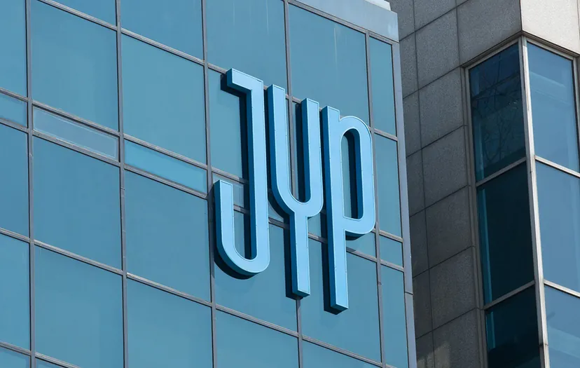 JYP 최대 50% 사겠다는데 회사는 “처음 듣는다”…넥스록·SVCV 정체는